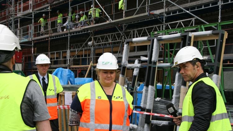 Erna Solberg på a-krimstilsyn i Oslo